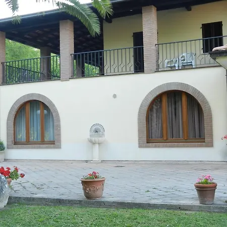 Daire Il Gheriglio Torano Nuovo