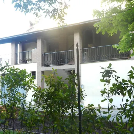 Il Gheriglio Apartment