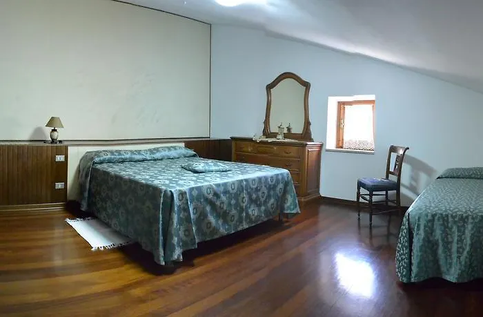 Daire Il Gheriglio *