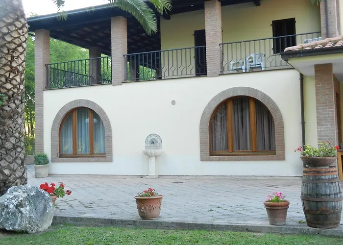 Daire Il Gheriglio Torano Nuovo