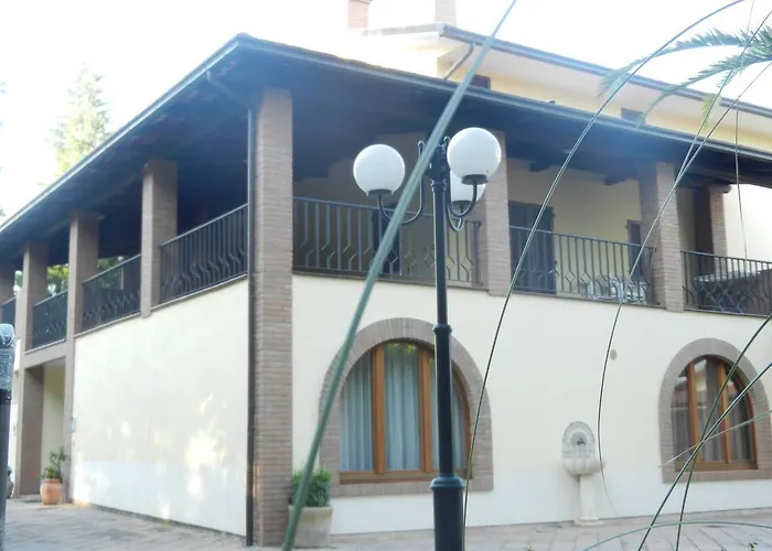 Daire Il Gheriglio Torano Nuovo